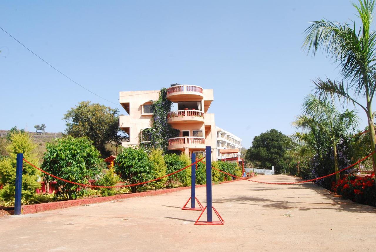 Quinte Hills Residency Villa Panchgani Eksteriør bilde